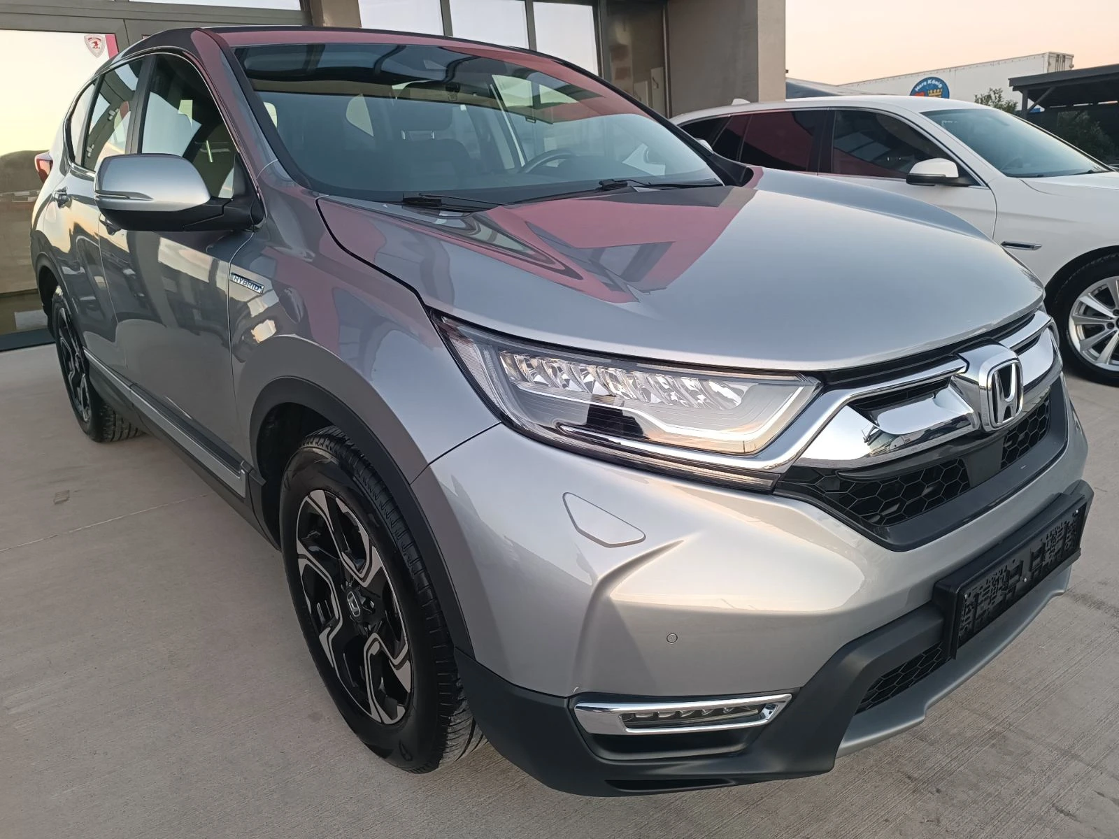 Honda Cr-v 2.0 Hybrid * TOP*  - изображение 3 | Auto.bg Honda Cr-v 2.0 Hybrid * TOP*  - изображение 3