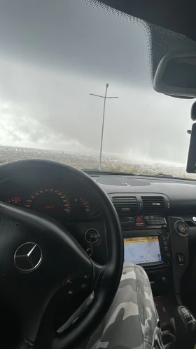 Mercedes-Benz C 200 W203 - 1850 € / 3618.29 лв. - 33585033 6 | Car24.bg Mercedes-Benz C 200 W203 - 1850 € / 3618.29 лв. - 33585033 6