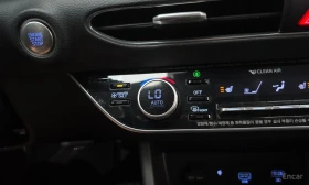 Hyundai Sonata СЛЕДЕНЕ НА ЛЕНТИ* ДИСТРОНИК* КРАЙНА ЦЕНА* | Auto.bg — изображение 12 Hyundai Sonata СЛЕДЕНЕ НА ЛЕНТИ* ДИСТРОНИК* КРАЙНА ЦЕНА* | Auto.bg — изображение 12