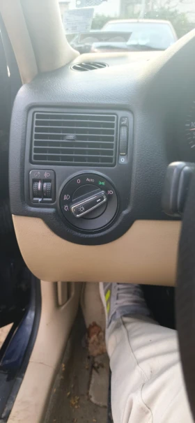 VW Golf Mk4 - 1700 € / 3324.91 лв. - 66108502 7 | Car24.bg VW Golf Mk4 - 1700 € / 3324.91 лв. - 66108502 7