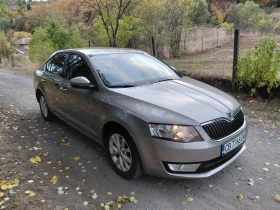 Skoda Octavia 1.4 CNG - 8900 € - 81213534 3 | Car24.bg Skoda Octavia 1.4 CNG - 8900 € - 81213534 3