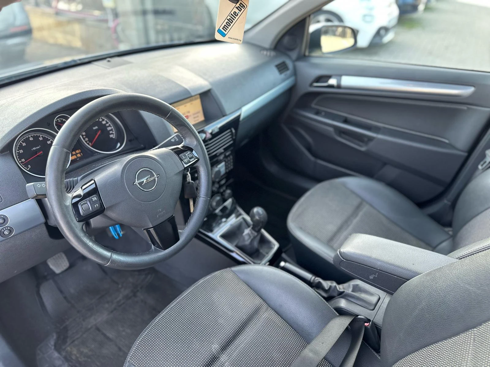 Opel Astra / 1.6I / 116HP / 85000 KM /  - изображение 9 | Auto.bg Opel Astra / 1.6I / 116HP / 85000 KM /  - изображение 9