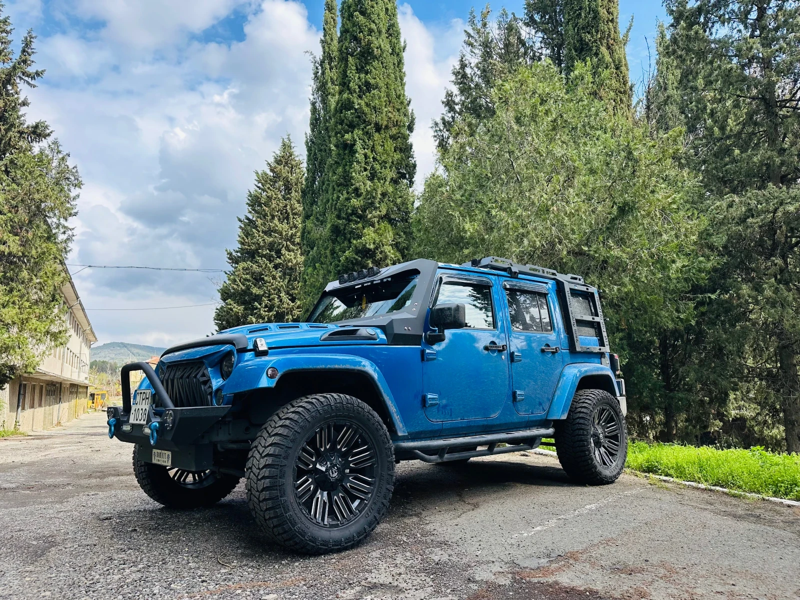 Jeep Wrangler 3.6 V6 Pentastar - изображение 5 | Auto.bg Jeep Wrangler 3.6 V6 Pentastar - изображение 5