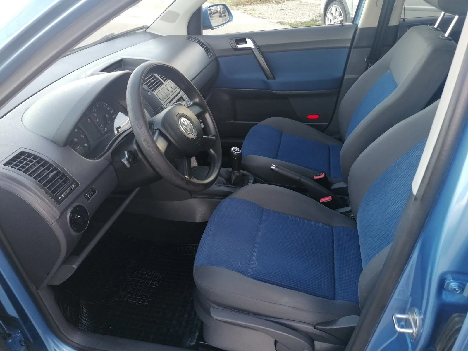VW Polo 1.2i - изображение 7 | Auto.bg VW Polo 1.2i - изображение 7