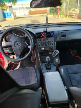 Mercedes-Benz C 180 1.8 | Mobile.bg — малка снимка 8