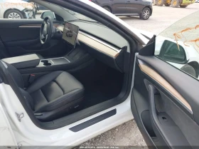 Tesla Model 3 2022 TESLA MODEL 3 LONG RANGE DUAL MOTOR ALL-WHEEL | Auto.bg — изображение 13 Tesla Model 3 2022 TESLA MODEL 3 LONG RANGE DUAL MOTOR ALL-WHEEL | Auto.bg — изображение 13