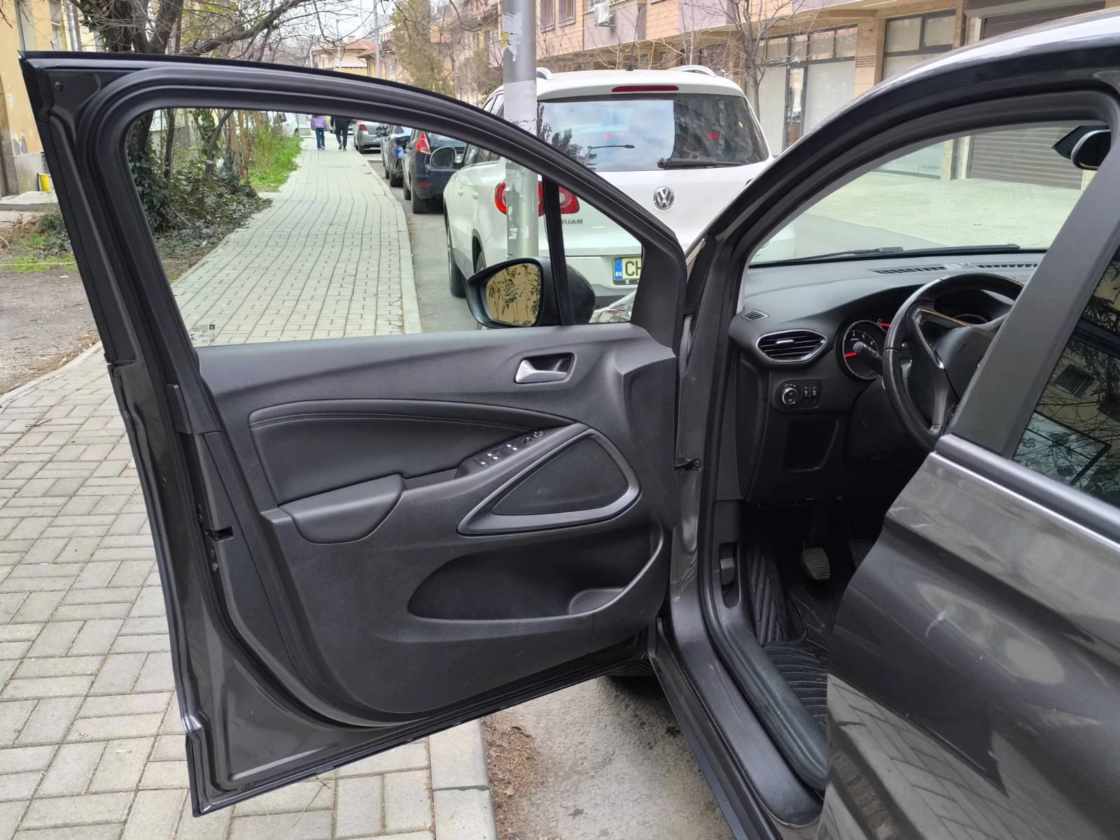 Opel Crossland X  - изображение 5 | Auto.bg Opel Crossland X  - изображение 5