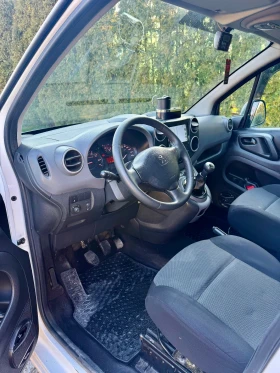 Peugeot Partner * ХЛАДИЛНО* - 7700 € / 15059.89 лв. - 35292726 8 | Car24.bg Peugeot Partner * ХЛАДИЛНО* - 7700 € / 15059.89 лв. - 35292726 8