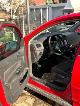 VW Golf - 2000 € / 3911.66 лв. - 44924652 3 | Car24.bg VW Golf - 2000 € / 3911.66 лв. - 44924652 3