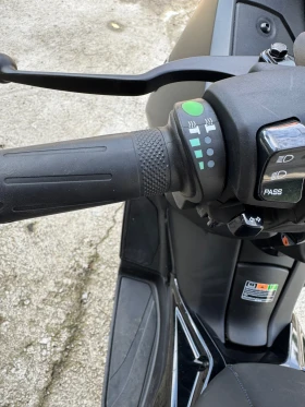 Yamaha X-max Icon Black 300 | Auto.bg — изображение 7 Yamaha X-max Icon Black 300 | Auto.bg — изображение 7