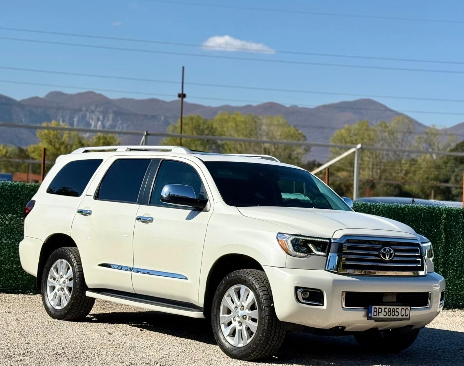 Toyota Sequoia 5.7i//V8* PLATINUM* FACELIFT* FULL | Auto.bg — изображение 1 Toyota Sequoia 5.7i//V8* PLATINUM* FACELIFT* FULL | Auto.bg — изображение 1