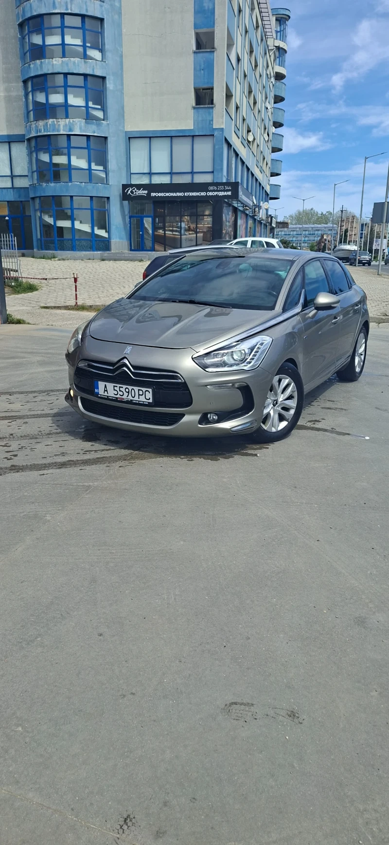Citroen DS5 2.0 disel/hybrid - 7000 € - 75836888 1 | Car24.bg Citroen DS5 2.0 disel/hybrid - 7000 € - 75836888 1