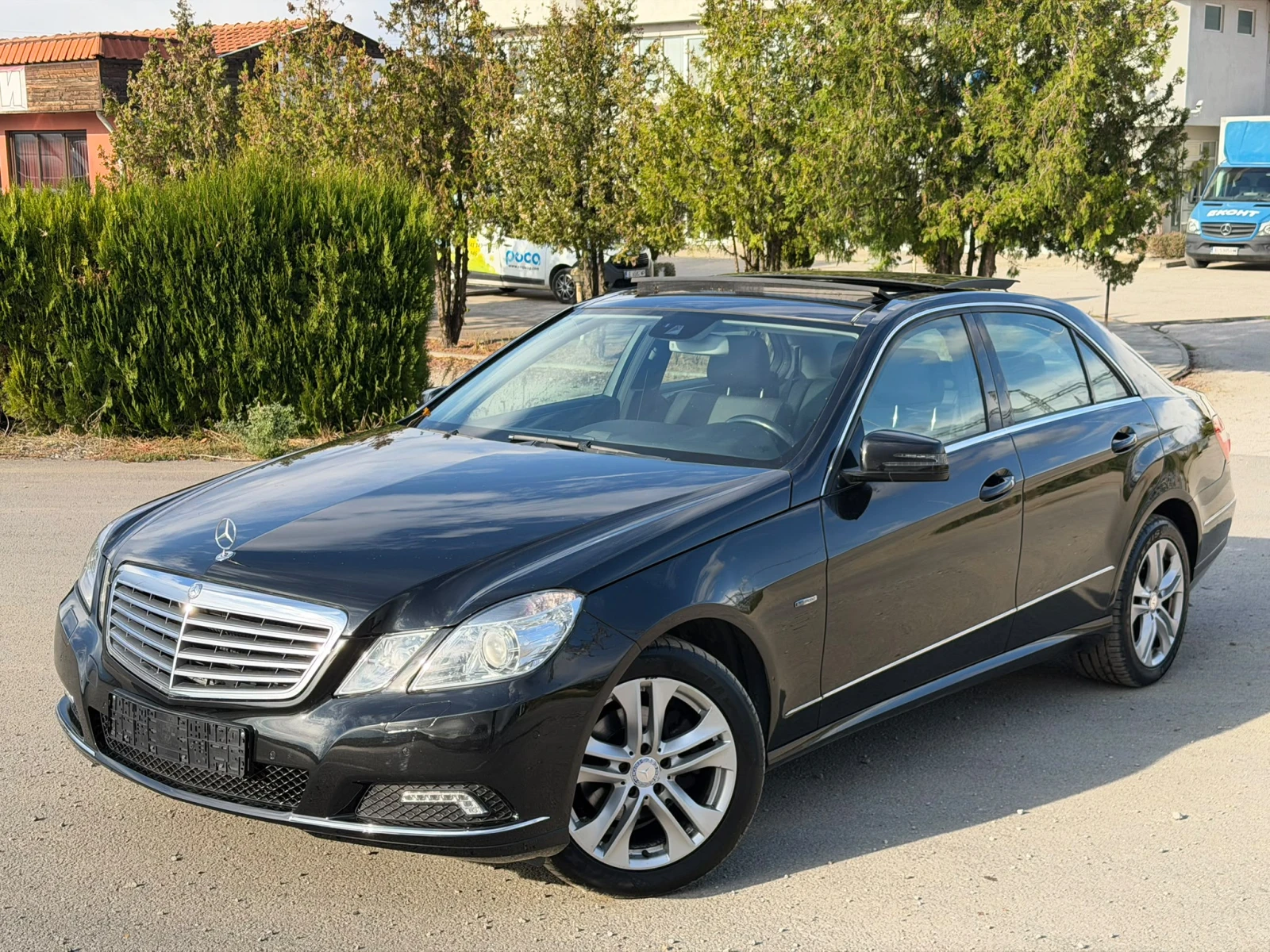 Mercedes-Benz E 200 Пано/Кожа/Нави | Auto.bg — изображение 1 Mercedes-Benz E 200 Пано/Кожа/Нави | Auto.bg — изображение 1