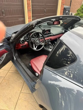 Mazda Mx-5 GT* CARFAX* АВТОКРЕДИТ БЕЗ ПЪРВОНАЧАЛНА ВНОСКА* | Auto.bg — изображение 15 Mazda Mx-5 GT* CARFAX* АВТОКРЕДИТ БЕЗ ПЪРВОНАЧАЛНА ВНОСКА* | Auto.bg — изображение 15