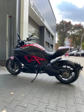 Ducati Diavel Diavel CARBON, BREMBO, TCS FULL | Auto.bg — изображение 4 Ducati Diavel Diavel CARBON, BREMBO, TCS FULL | Auto.bg — изображение 4