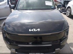 Kia EV9 Light Long Range RWD | Auto.bg — изображение 13 Kia EV9 Light Long Range RWD | Auto.bg — изображение 13