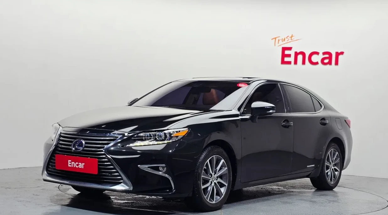 Lexus ES 300 HYBRID * BLIND SPOT * ОБДУХВАНЕ * БЕЗ ИНЦИДЕНТИ * | Auto.bg — изображение 1 Lexus ES 300 HYBRID * BLIND SPOT * ОБДУХВАНЕ * БЕЗ ИНЦИДЕНТИ * | Auto.bg — изображение 1