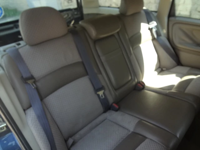 Volvo V70  - изображение 9 | Auto.bg Volvo V70  - изображение 9