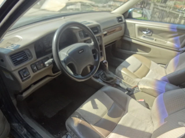 Volvo V70  - изображение 6 | Auto.bg Volvo V70  - изображение 6