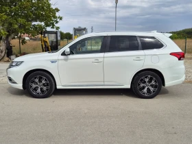 Mitsubishi Outlander 2.4PHEV Diamond+ /Facelift/93000км/S-AWC/360 /LED | Auto.bg — изображение 4 Mitsubishi Outlander 2.4PHEV Diamond+ /Facelift/93000км/S-AWC/360 /LED | Auto.bg — изображение 4