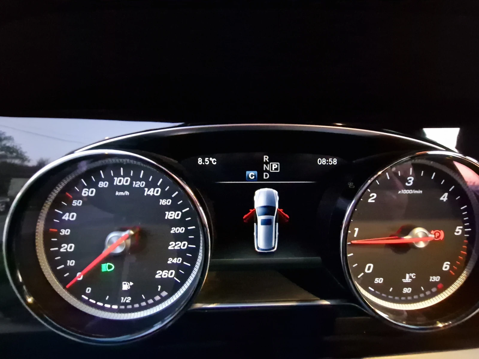 Mercedes-Benz E 220 E220 - изображение 9 | Auto.bg Mercedes-Benz E 220 E220 - изображение 9