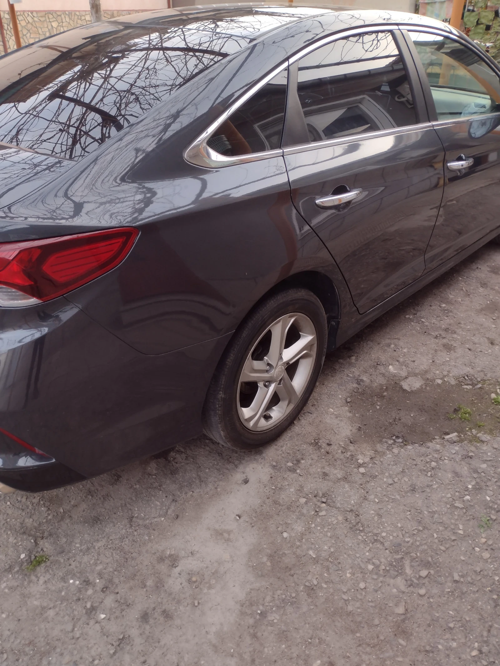 Hyundai Sonata 2.0 lpi само на газ течна фаза - изображение 7 | Auto.bg Hyundai Sonata 2.0 lpi само на газ течна фаза - изображение 7