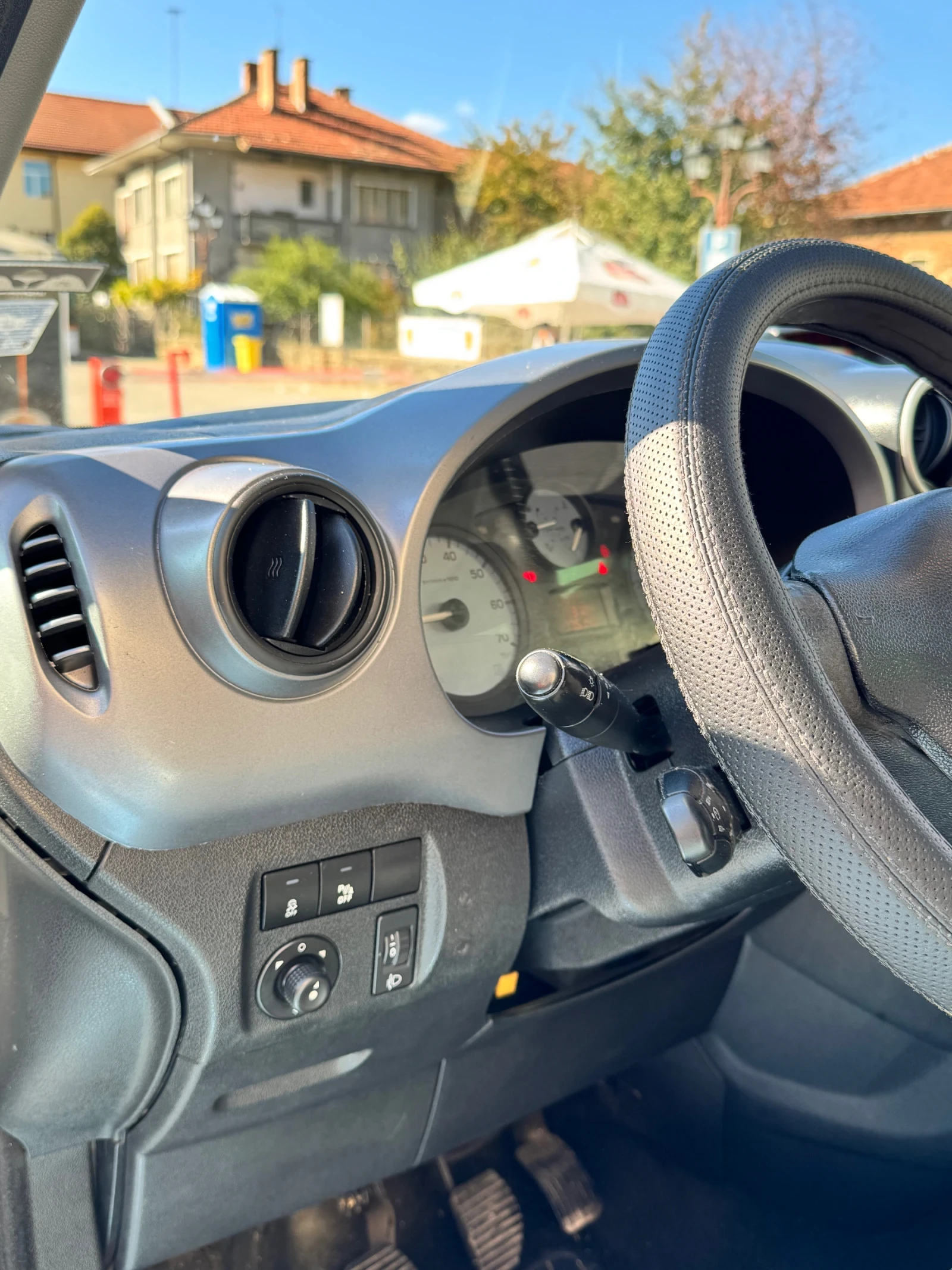 Peugeot Partner  - изображение 8 | Auto.bg Peugeot Partner  - изображение 8