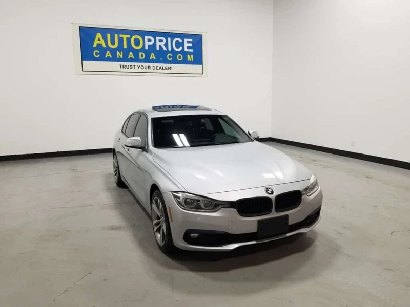 BMW 330 * i xDrive NAVIGATION| LEATHER| MOONROOF * CARFAX - 17000 € / 33249.11 лв. - 95828274 1 | Car24.bg BMW 330 * i xDrive NAVIGATION| LEATHER| MOONROOF * CARFAX - 17000 € / 33249.11 лв. - 95828274 1