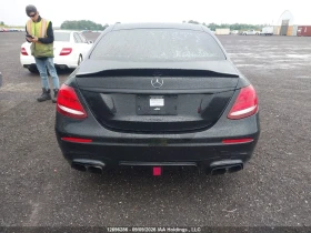 Mercedes-Benz E 400 * 4MATIC * CARFAX * ОПЦИЯ ЗА ФИНАНСИРАНЕ | Auto.bg — изображение 16 Mercedes-Benz E 400 * 4MATIC * CARFAX * ОПЦИЯ ЗА ФИНАНСИРАНЕ | Auto.bg — изображение 16