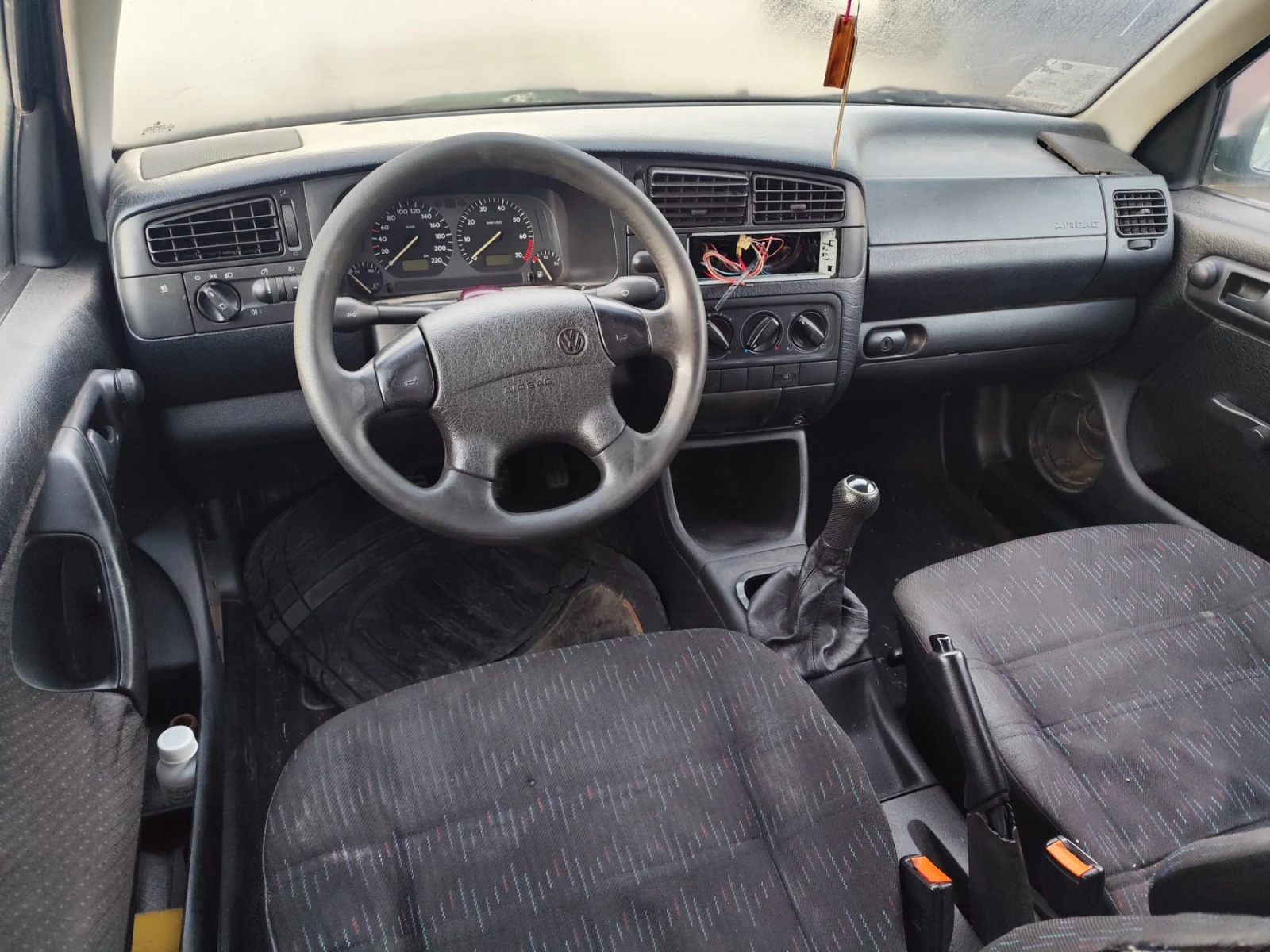 VW Golf 1.4 - изображение 5 | Auto.bg VW Golf 1.4 - изображение 5