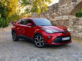 Toyota C-HR 2.0 Hybrid 184к.с.