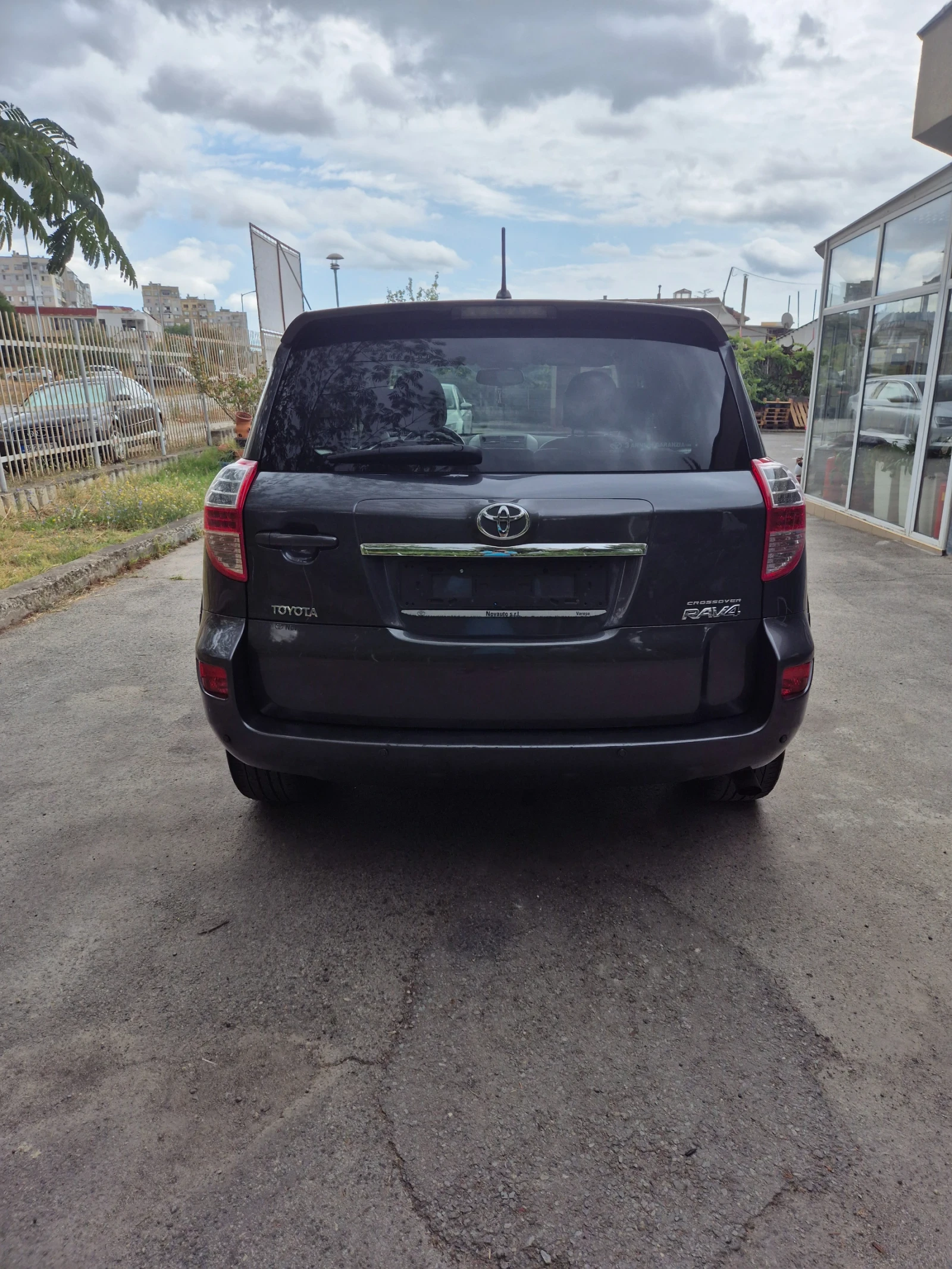 Toyota Rav4 2.2 куб 4?4 150 КС Перфектен джип - изображение 7 | Auto.bg Toyota Rav4 2.2 куб 4?4 150 КС Перфектен джип - изображение 7
