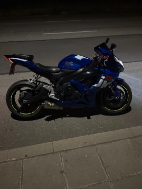 Suzuki Gsxr K7 | Auto.bg — изображение 5 Suzuki Gsxr K7 | Auto.bg — изображение 5