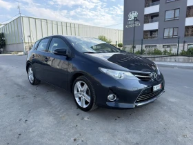 Toyota Auris 1.6i Swiss