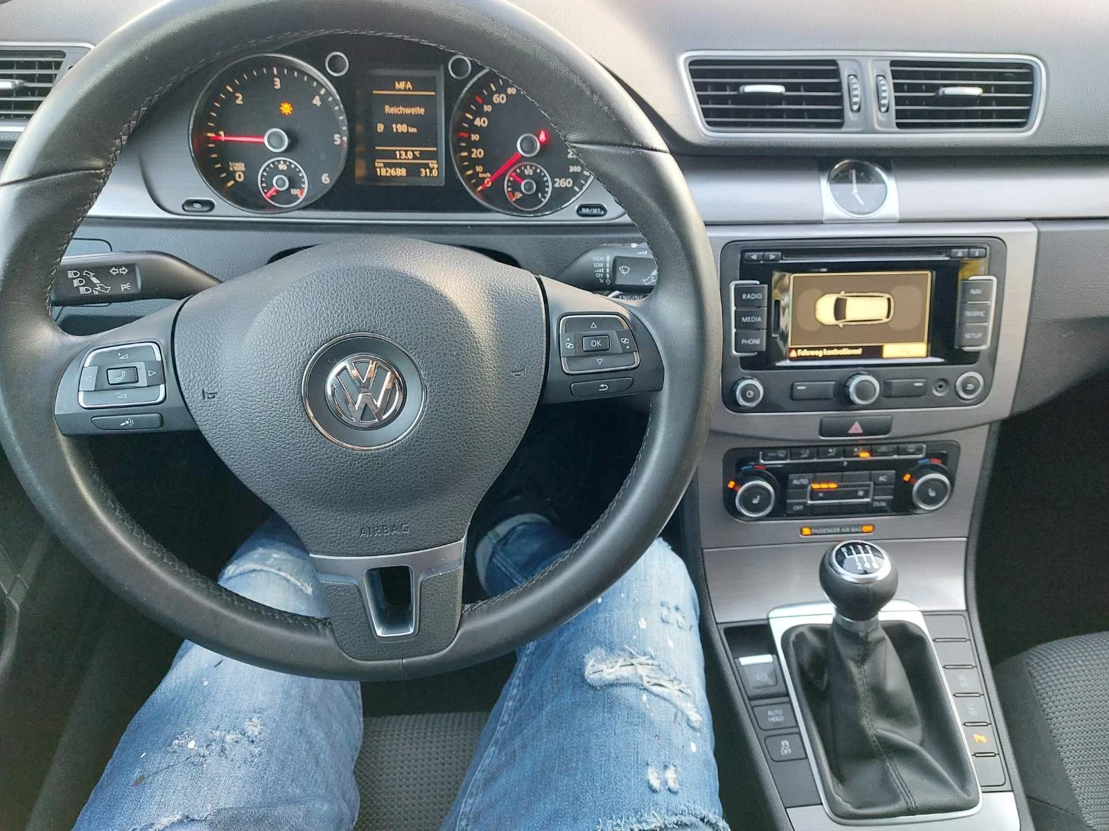 VW Passat 2.0tdi, 6ск - изображение 8 | Auto.bg VW Passat 2.0tdi, 6ск - изображение 8