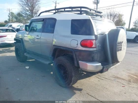 Toyota Fj cruiser 4l - 12500 € / 24447.88 лв. - 73051898 3 | Car24.bg Toyota Fj cruiser 4l - 12500 € / 24447.88 лв. - 73051898 3