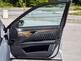 Mercedes-Benz E 320 undefined | Auto.bg — изображение 14 Mercedes-Benz E 320 undefined | Auto.bg — изображение 14