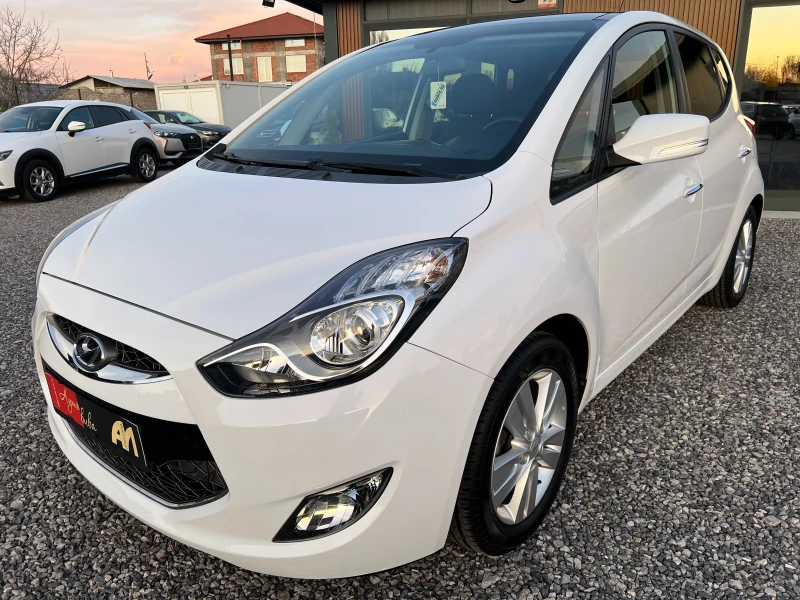 Hyundai Ix20 1.6i 115184км./АВТОМАТИК/НАВИГАЦИЯ/ПАНОРАМА/PDC/ - 9190 € / 17974.08 лв. - 43829229 1 | Car24.bg Hyundai Ix20 1.6i 115184км./АВТОМАТИК/НАВИГАЦИЯ/ПАНОРАМА/PDC/ - 9190 € / 17974.08 лв. - 43829229 1