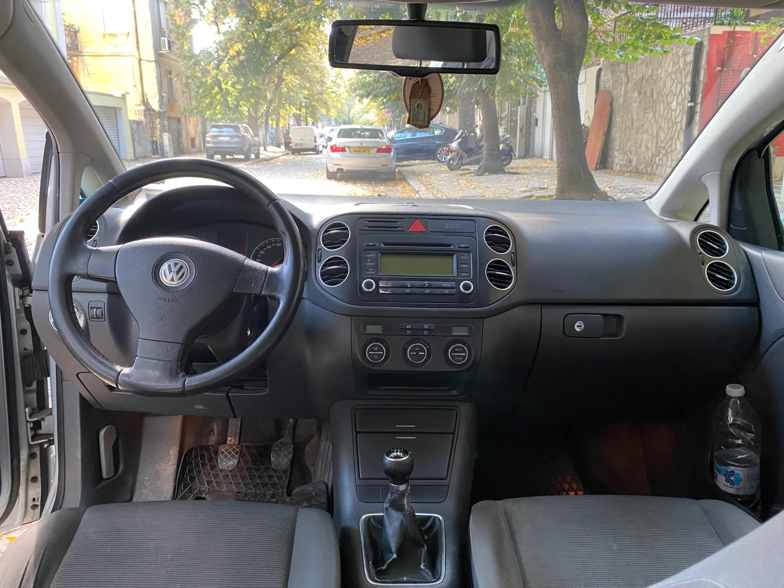 VW Golf Plus 1.9 TDI - изображение 6 | Auto.bg VW Golf Plus 1.9 TDI - изображение 6