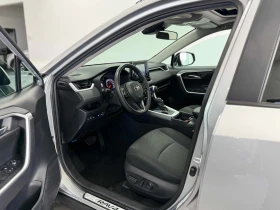 Toyota Rav4 * XLE AWD * CARFAX * ОПЦИЯ ЗА ФИНАНСИРАНЕ | Auto.bg — изображение 5 Toyota Rav4 * XLE AWD * CARFAX * ОПЦИЯ ЗА ФИНАНСИРАНЕ | Auto.bg — изображение 5