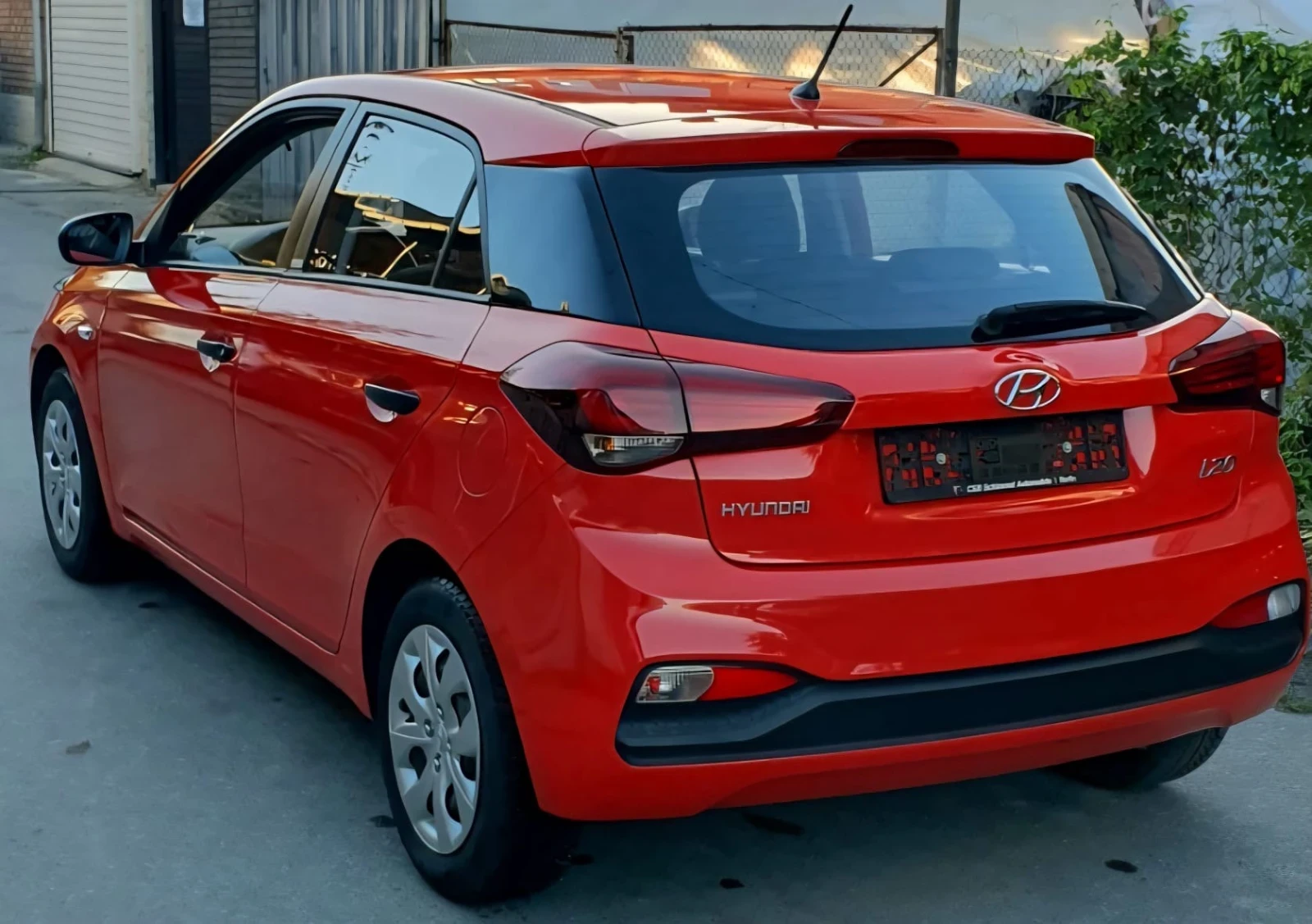 Hyundai I20 1.2 20985km - изображение 4 | Auto.bg Hyundai I20 1.2 20985km - изображение 4