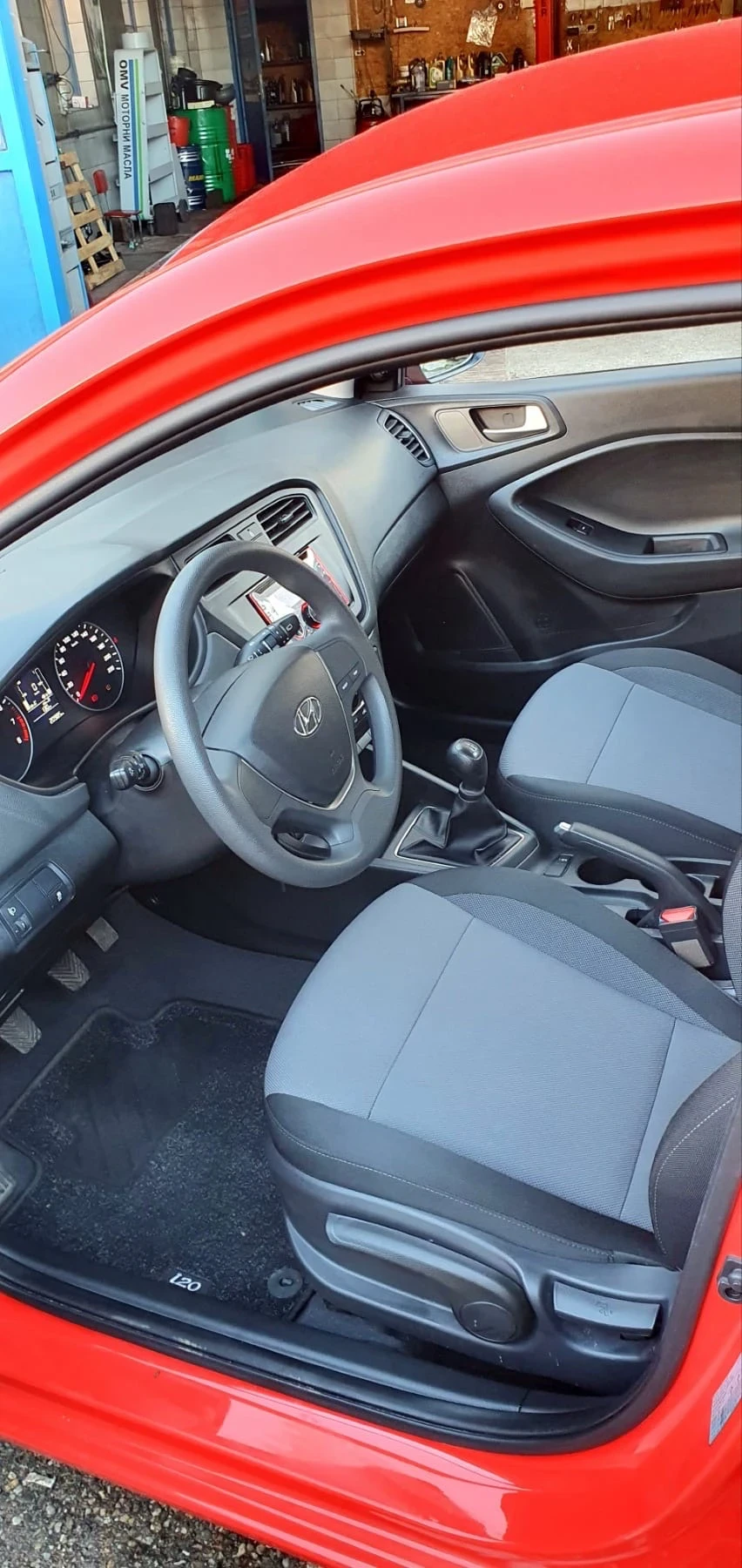 Hyundai I20 1.2 20985km - изображение 5 | Auto.bg Hyundai I20 1.2 20985km - изображение 5