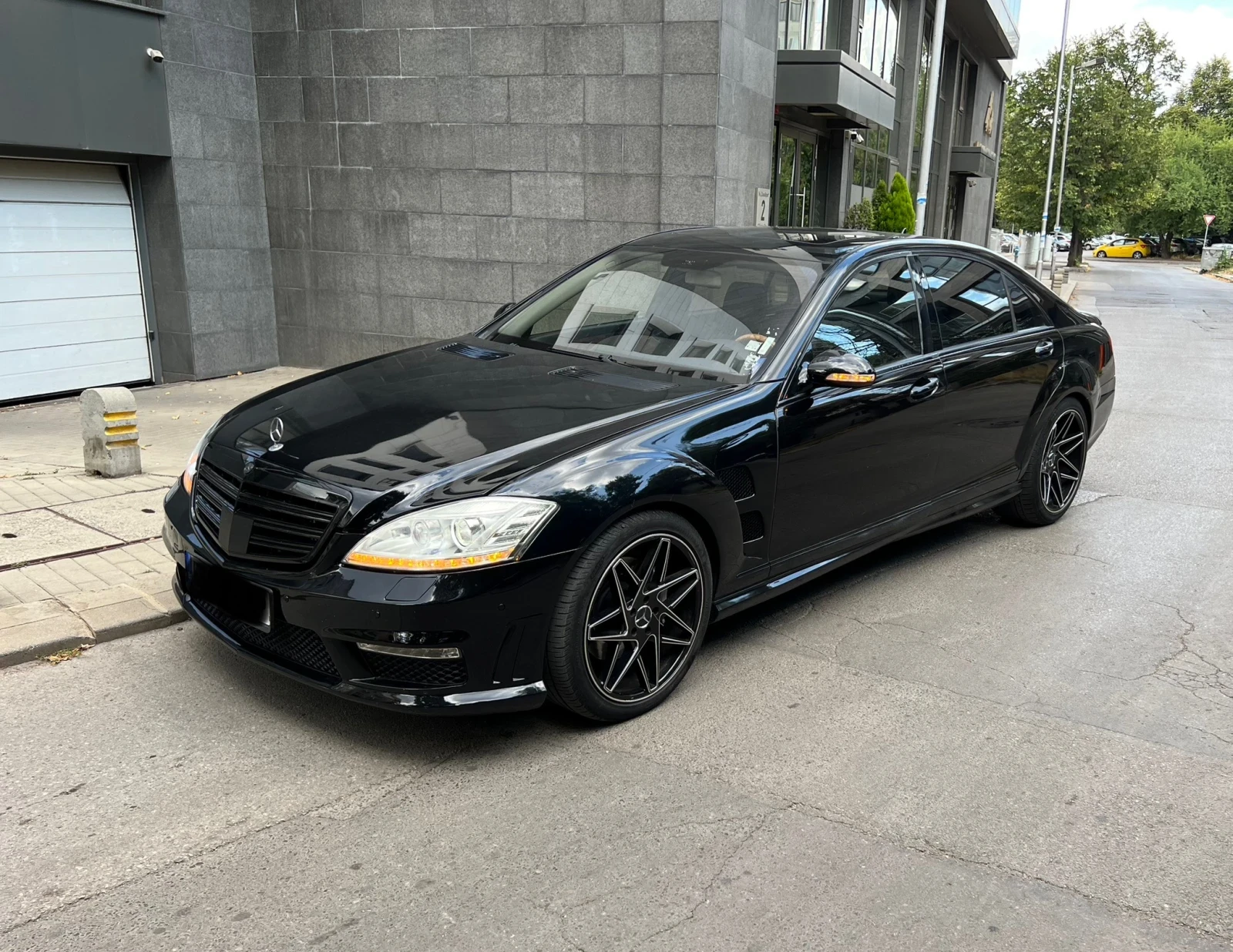 Mercedes-Benz S 500 S550 Lorinser, Long - изображение 2 | Auto.bg Mercedes-Benz S 500 S550 Lorinser, Long - изображение 2