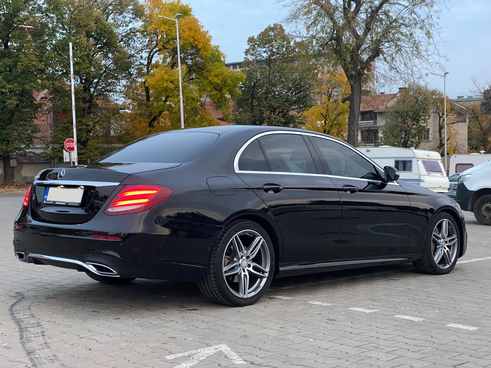 Mercedes-Benz E 220 AMG EDITION*  - изображение 6 | Auto.bg Mercedes-Benz E 220 AMG EDITION*  - изображение 6