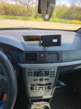 Opel Meriva 1.6 автомат бензин + газ - 2700 € / 5280.74 лв. - 49489424 7 | Car24.bg Opel Meriva 1.6 автомат бензин + газ - 2700 € / 5280.74 лв. - 49489424 7