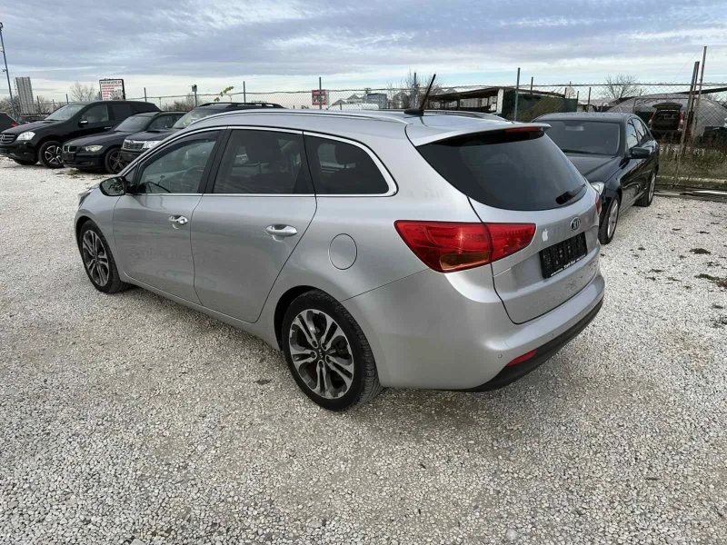 Kia Ceed Credo 1.6 - 9999 € / 19556.34 лв. - 94047210 1 | Car24.bg Kia Ceed Credo 1.6 - 9999 € / 19556.34 лв. - 94047210 1