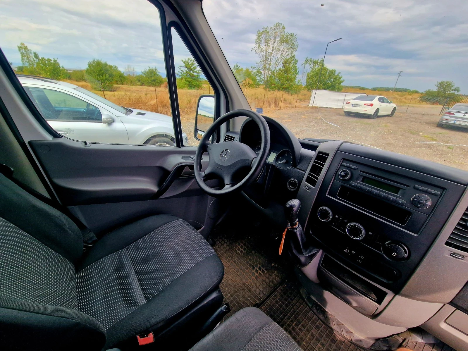 Mercedes-Benz Sprinter 313 - изображение 10 | Auto.bg Mercedes-Benz Sprinter 313 - изображение 10