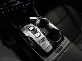 Hyundai Tucson Diesel 2.0 2Wd Premium | Auto.bg — изображение 12 Hyundai Tucson Diesel 2.0 2Wd Premium | Auto.bg — изображение 12