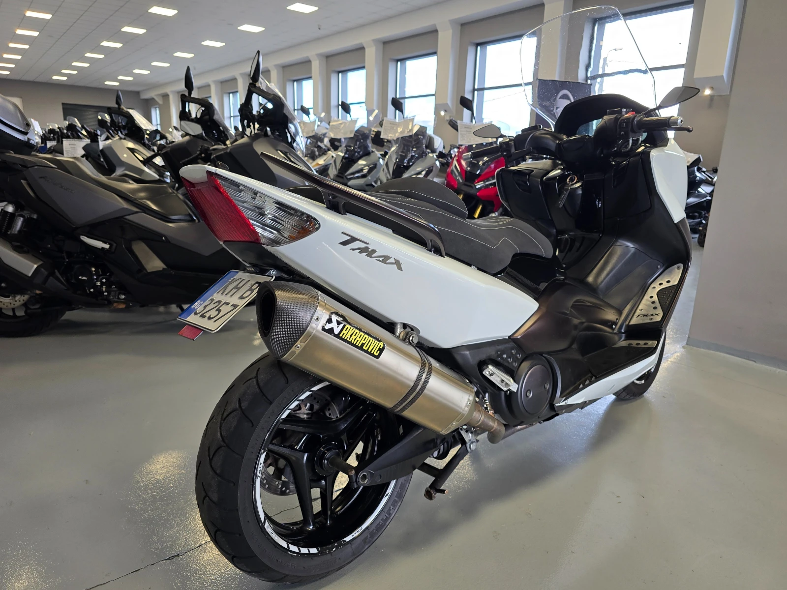Yamaha T-max 500ie, Akrapovic! - изображение 3 | Auto.bg Yamaha T-max 500ie, Akrapovic! - изображение 3