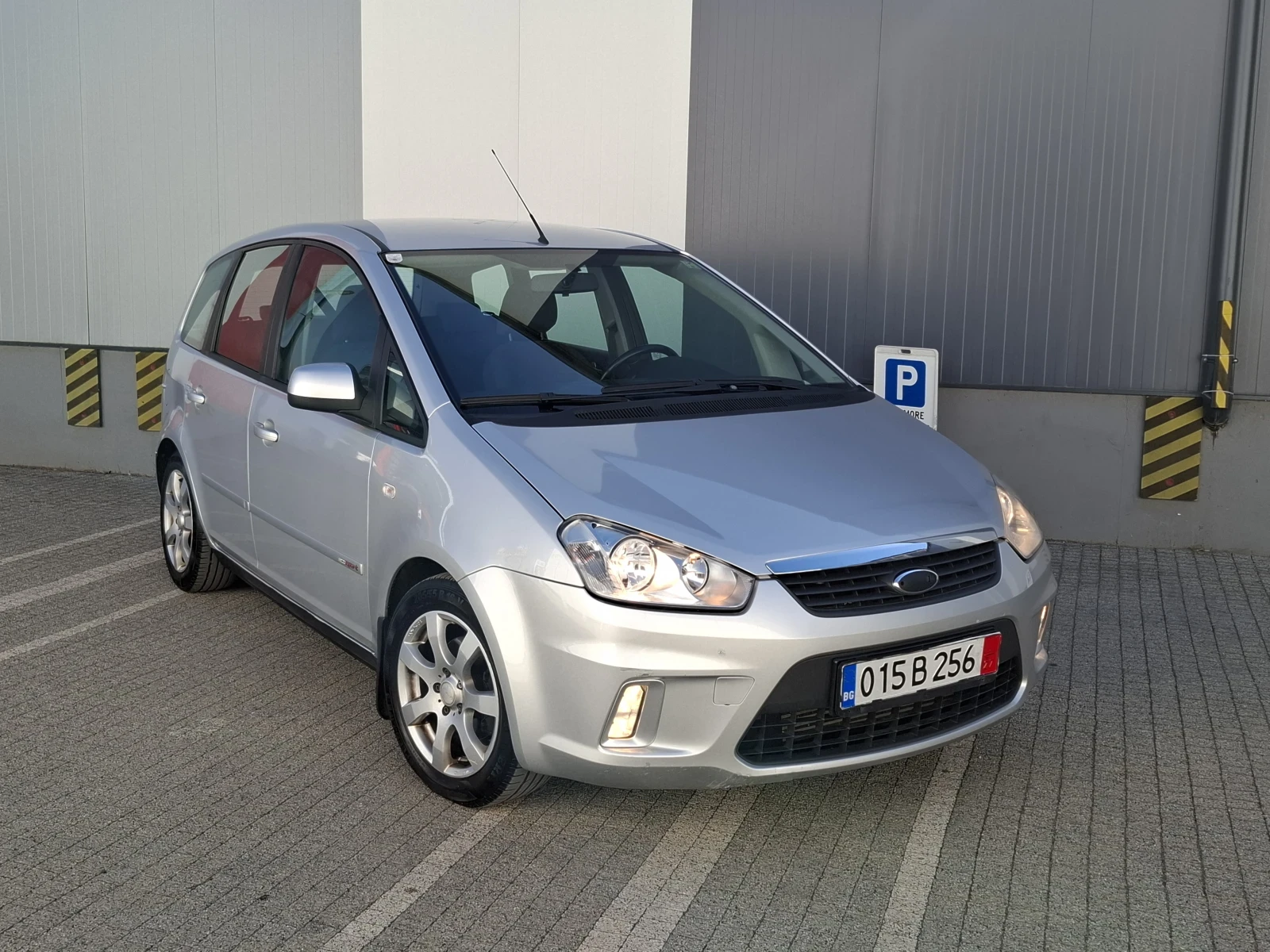 Ford C-max 1.6CDTI* (90кс)* * FACELIFT* * HОВ ВНОС* *  - изображение 2 | Auto.bg Ford C-max 1.6CDTI* (90кс)* * FACELIFT* * HОВ ВНОС* *  - изображение 2